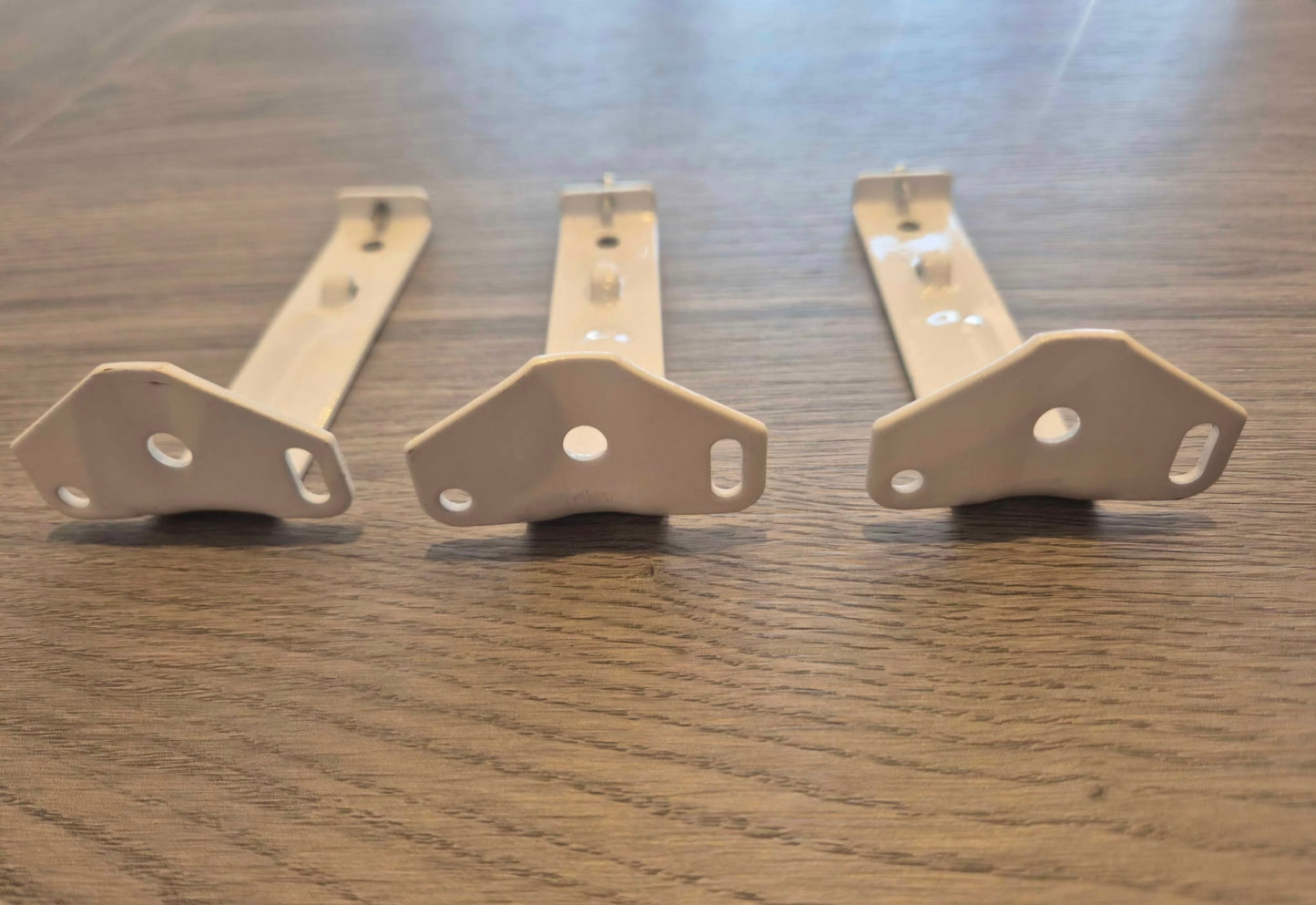 Pack of 3 - White Face Fix Brackets (5" / 127mm)