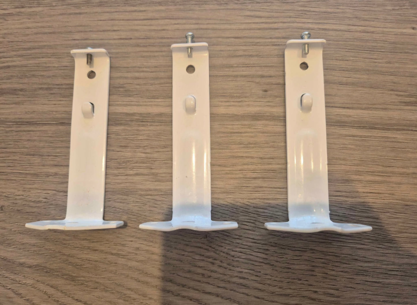 Pack of 3 - White Face Fix Brackets (5" / 127mm)