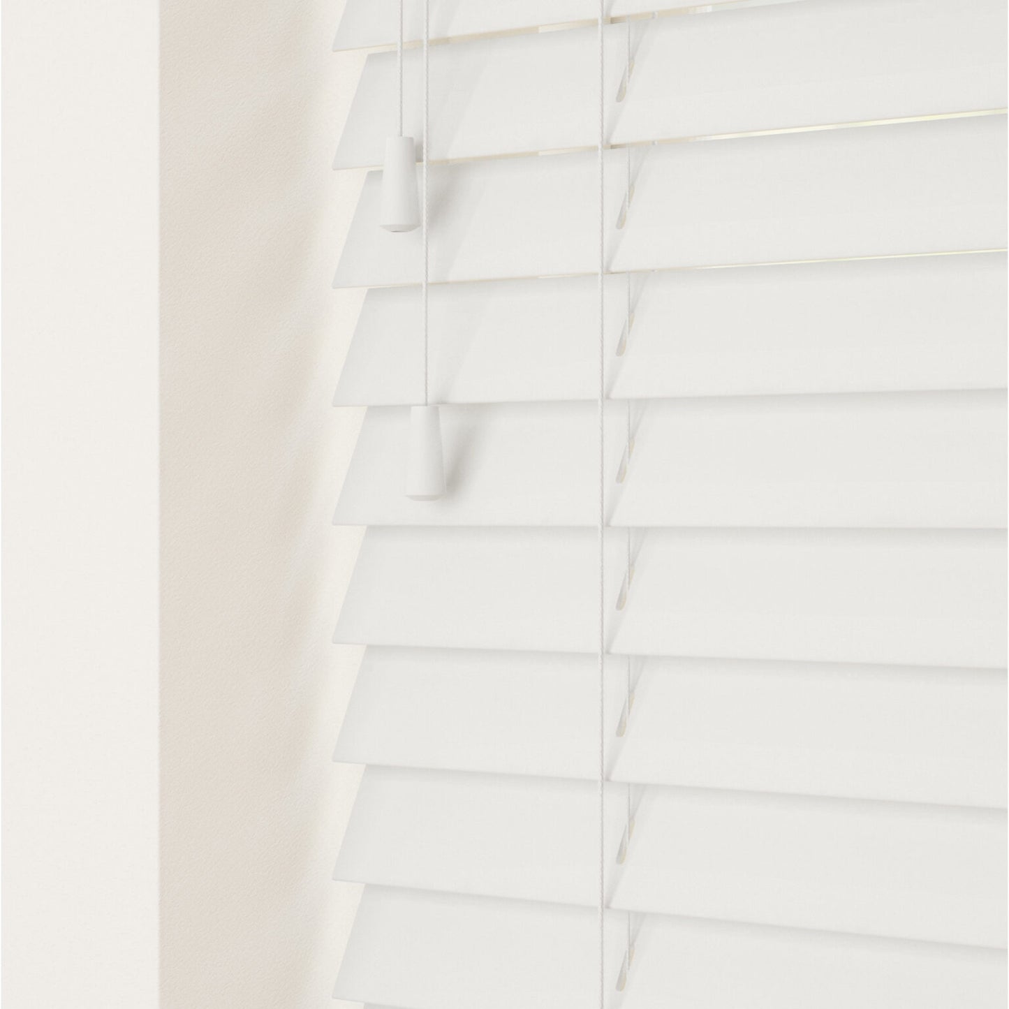 Sunwood Fauxwood Venetian Blind - Serene