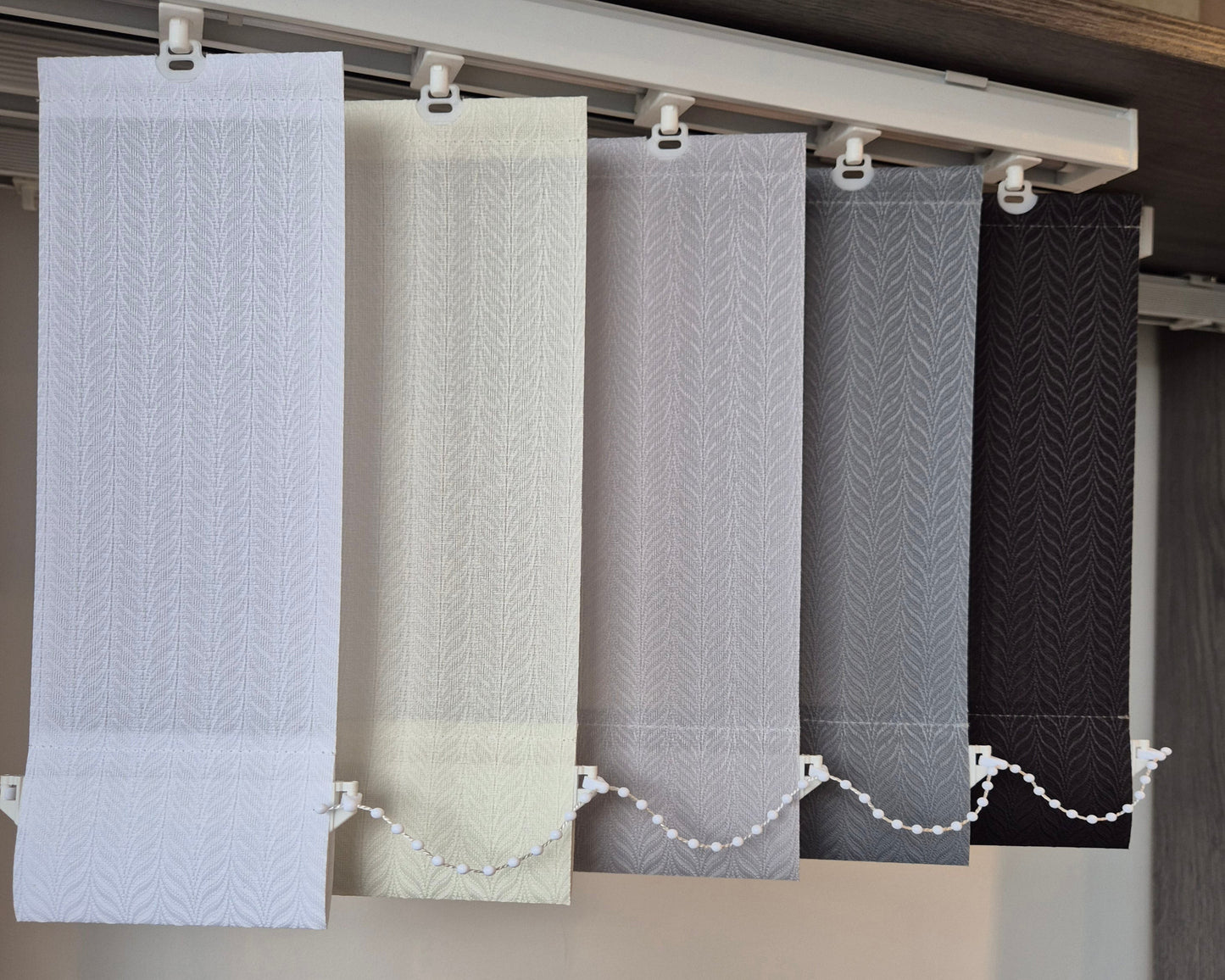 Vertical Blind Replacement Slats - 127mm Kineton White