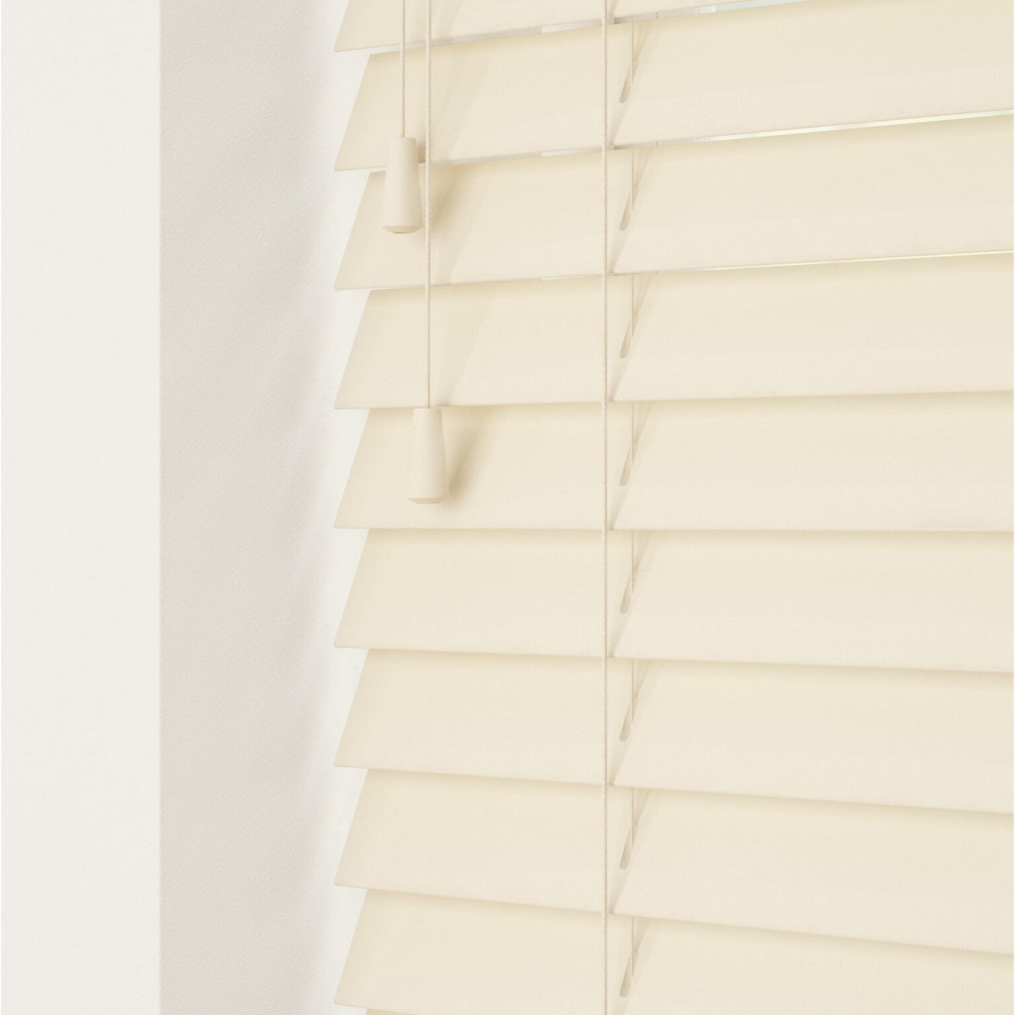 Sunwood Fauxwood Venetian Blind - Linara